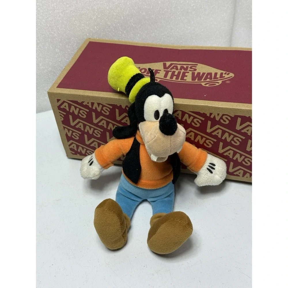 Walt Disney Goofy  Super‎ Soft 9